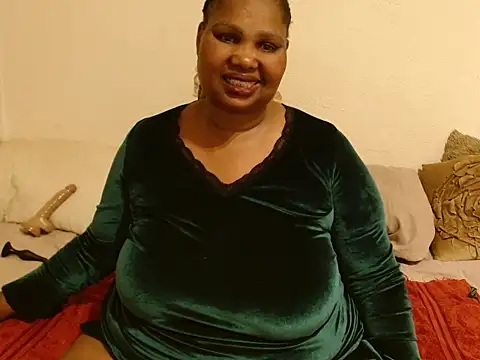 ThickSexyMelons online show from November 4, 6:13 pm