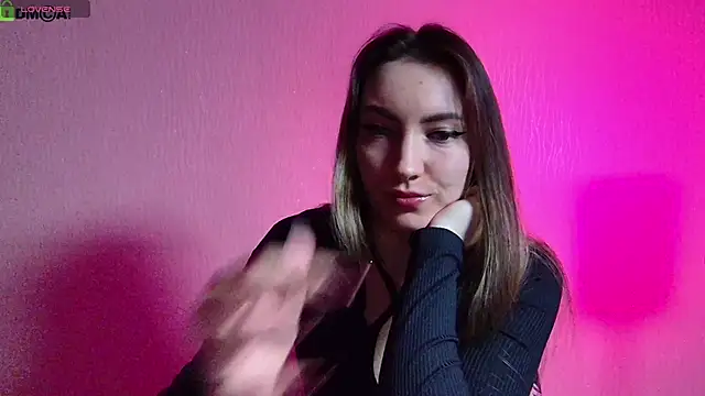 cute  angell online show from November 25, 5:15 pm