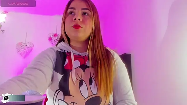 little tifanny82 online show from October 1, 9:42 pm