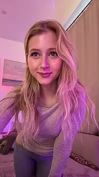 LunaRase online show from October 26, 10:00 am