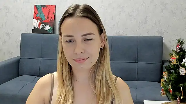 Mia shy1 online show from December 2, 8:48 am