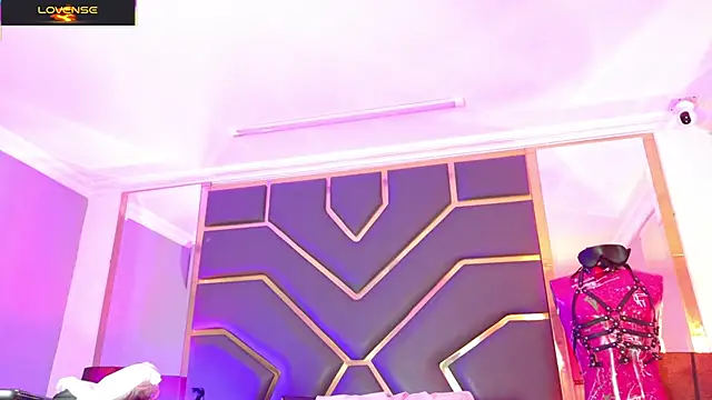 Scarlettt Ass online show from February 19, 12:59 pm