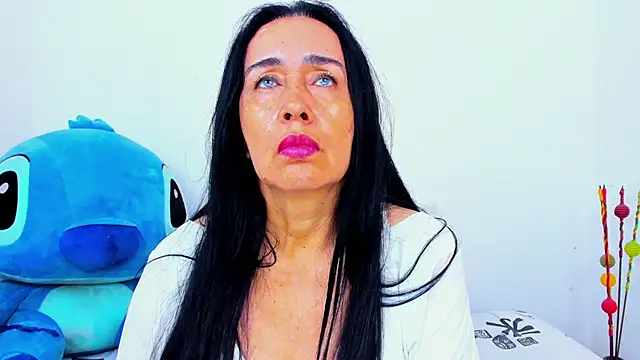 HorniestMilf online show from April 16, 8:30 pm