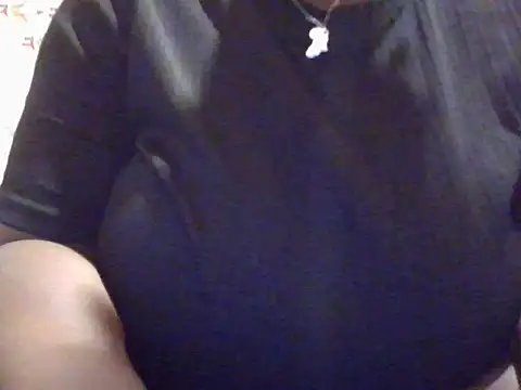 pritty-leila online show from November 13, 7:46 pm