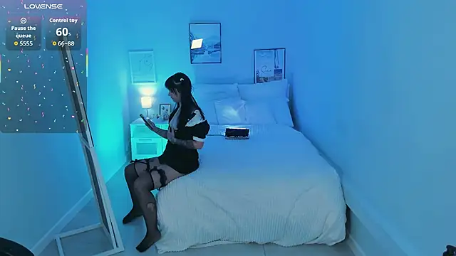 Lil Amelie online show from March 14, 2:29 pm