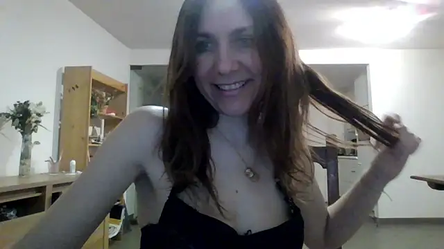 JasmineGlamour online show from March 17, 5:44 am