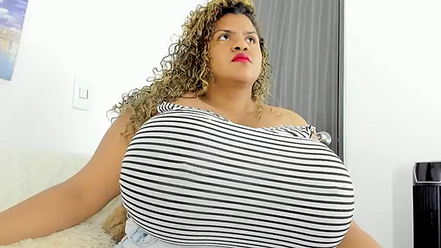 bigmom69  online show from March 14, 9:27 pm