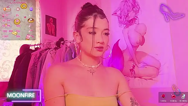 moonfiredancer online show from October 20, 1:58 pm