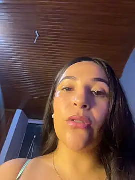 Taylortits online show from April 17, 12:40 pm