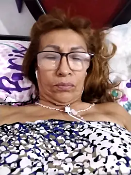 cristal collins1 online show from October 17, 6:55 pm