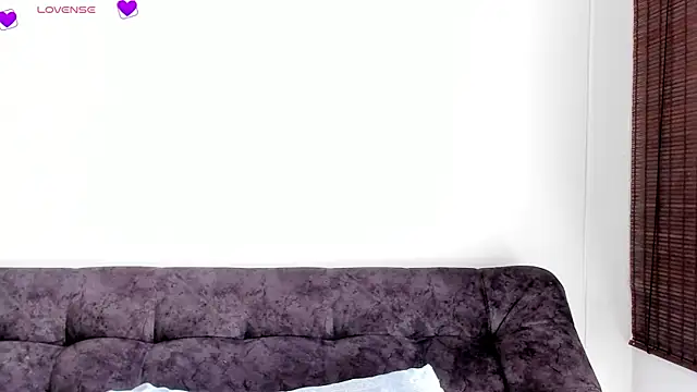 VeronicaTonu online show from February 18, 7:02 pm