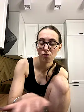 MartiniiSelenna online show from November 25, 8:05 am