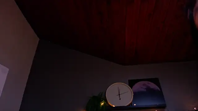 alaia-rogers online show from December 16, 11:38 am