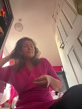 Lwhite1 online show from October 1, 4:12 pm