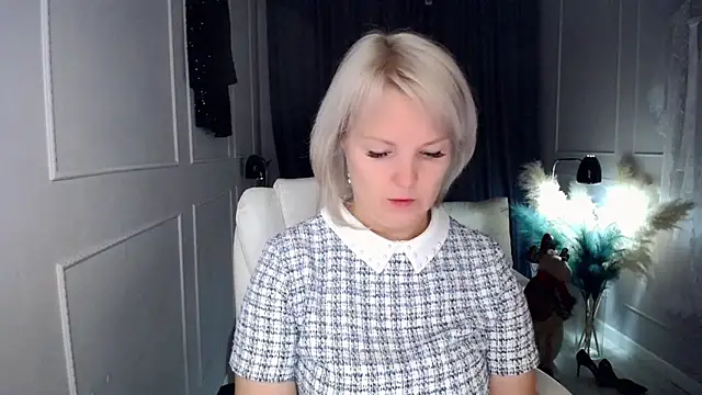 Juarnea online show from December 19, 12:41 pm