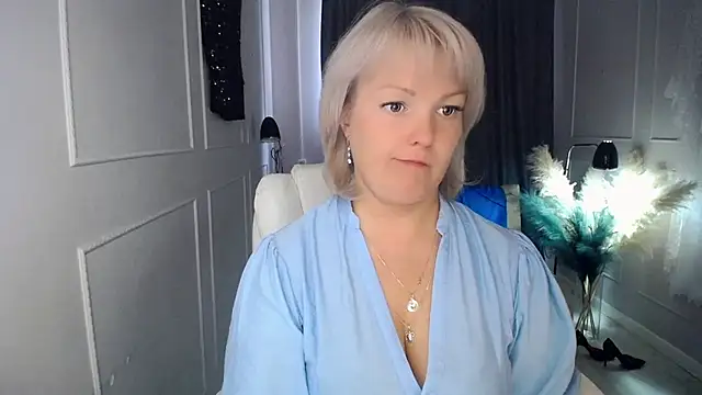 Juarnea online show from September 23, 8:56 am