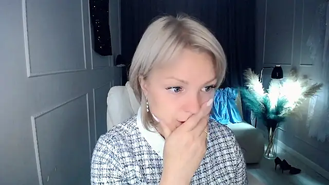 Juarnea online show from September 9, 2:06 pm