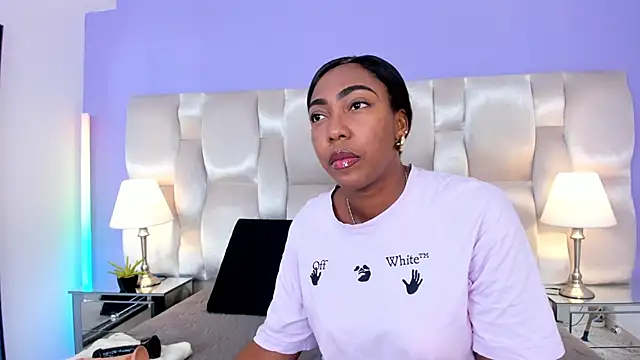 dirtyvictoria online show from October 13, 12:52 pm