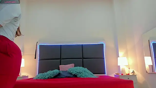 Aslhyn Gomez online show from October 6, 5:29 pm