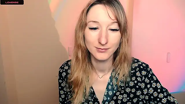 AmandaSell online show from October 13, 8:50 am