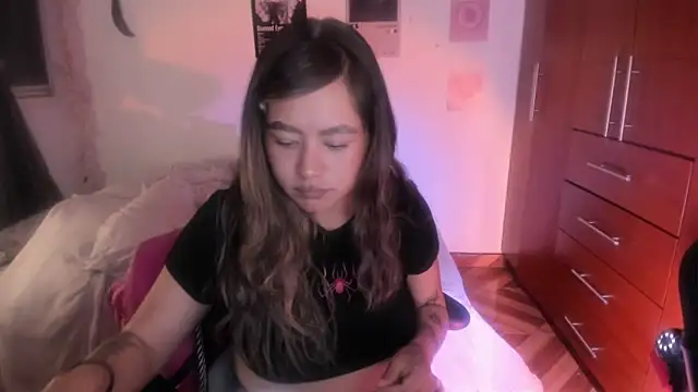 StephaniFox online show from March 4, 1:23 am