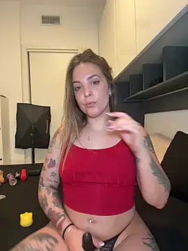 LiliMorganxxx online show from August 3, 2:12 pm