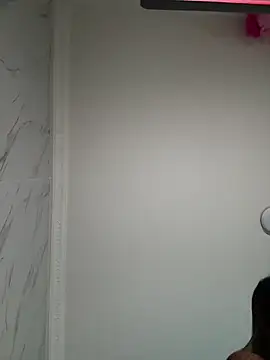 Kimmymadison- online show from February 20, 8:31 pm