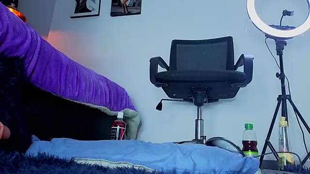 Cleo luna online show from October 16, 4:59 am