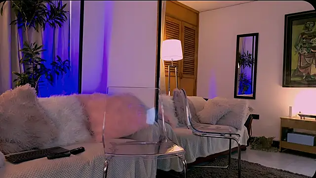  Federica Miller01 online show from April 9, 4:45 pm