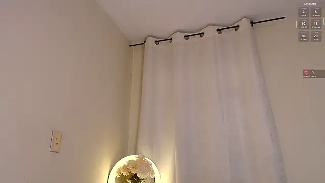 shanakendal2 online show from September 16, 2:14 pm