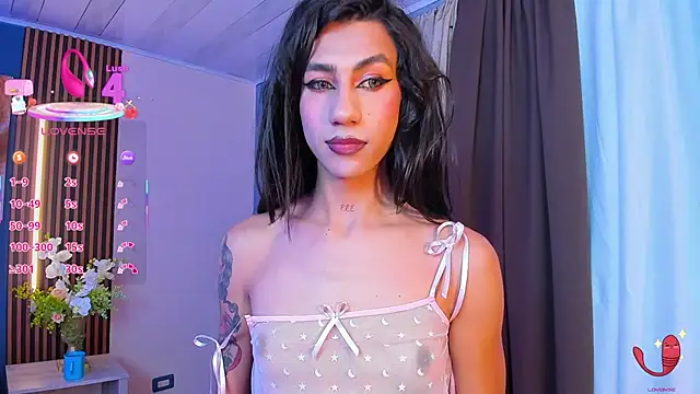 sofiaa grey  online show from October 16, 2:30 pm