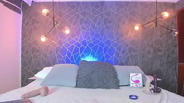 leigh-angels online show from October 19, 11:29 pm