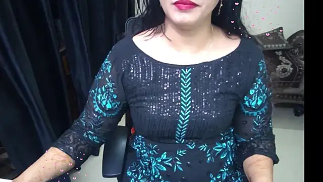 Arushisingh8888 online show from June 5, 2:23 pm