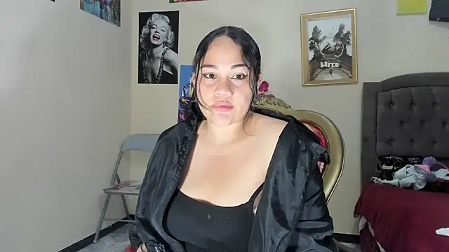 melissa4855 online show from March 12, 1:30 am