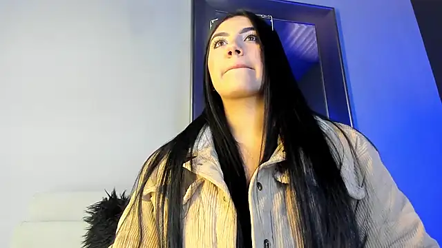 PaulinaDuarte online show from September 29, 11:37 am