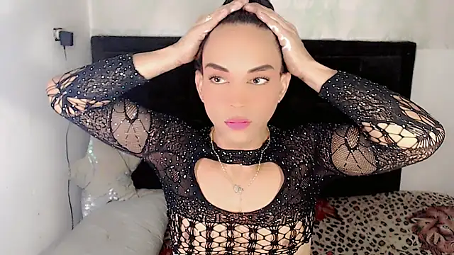 Michell Queen online show from April 19, 6:57 am