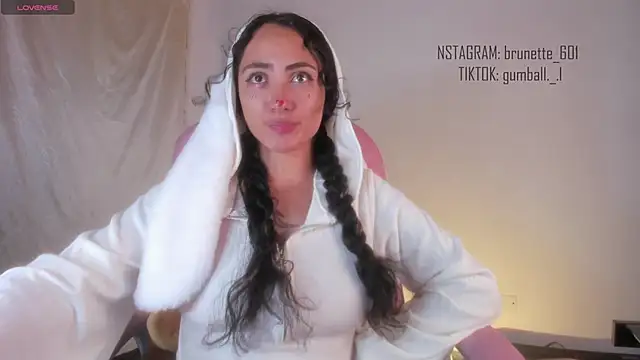 paula brunette online show from November 9, 4:52 am