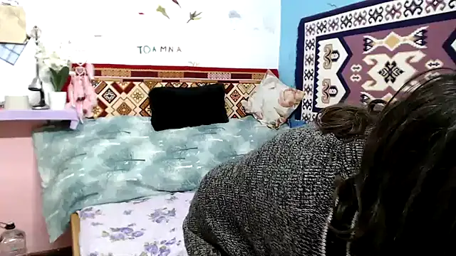 AdelineBlueEyes online show from November 27, 10:40 am