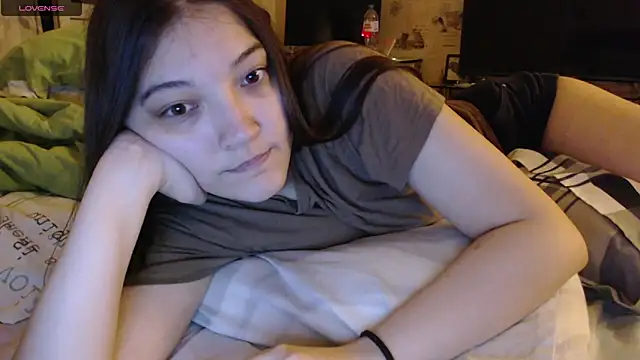 AlisaDevis online show from October 12, 4:09 pm