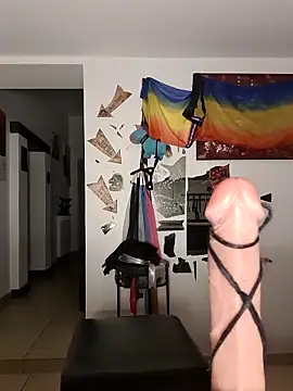 freyamoret online show from November 8, 5:12 am