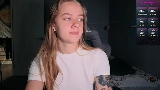 candy maggie online show from September 8, 4:17 pm