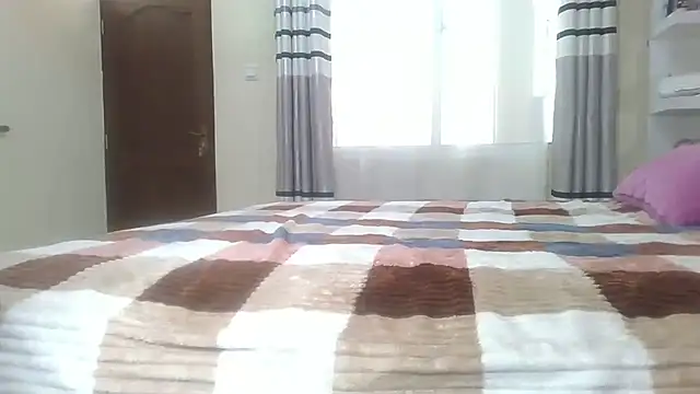 Fine assie online show from September 20, 9:40 am