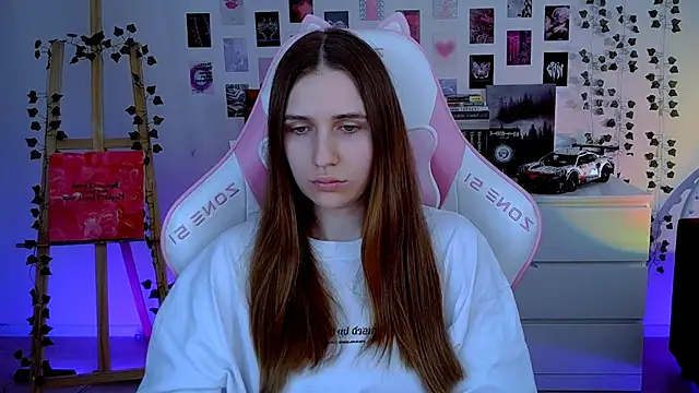 AliceCharmy online show from October 18, 6:38 am