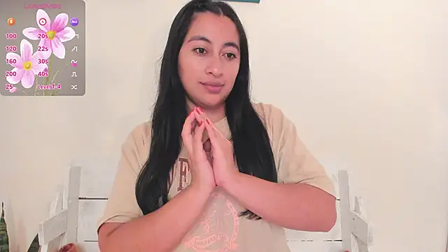 LisaHadwin online show from October 10, 10:36 pm