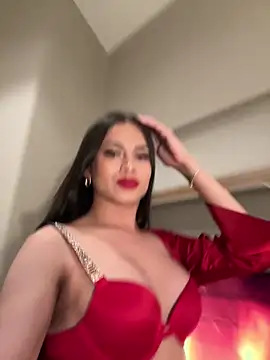 alee lenoxx online show from February 7, 7:40 pm