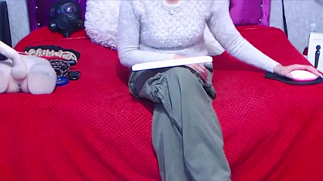 AyshaScott online show from September 15, 5:20 pm