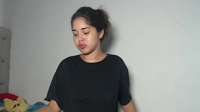 Melody phillips2 online show from December 1, 11:14 am