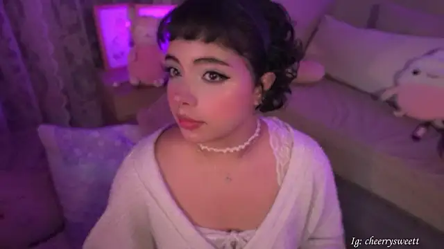 Cheerrysweett online show from July 14, 3:44 am