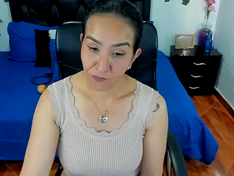 Violeta stilll online show from October 23, 7:09 pm