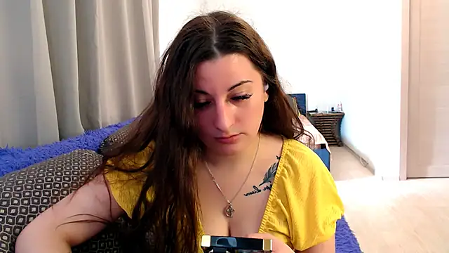 Helen Adams  online show from June 9, 7:08 am